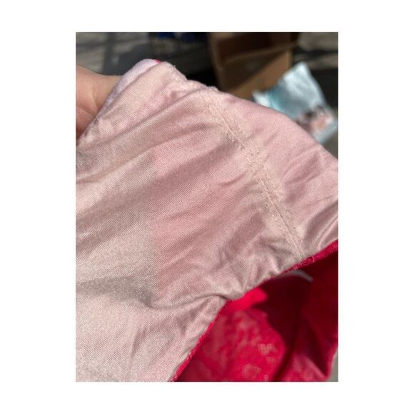 Victoria's Secret Body By V Bra Lightly Lined Plunge 36DD Pink - Picture 12 of 12